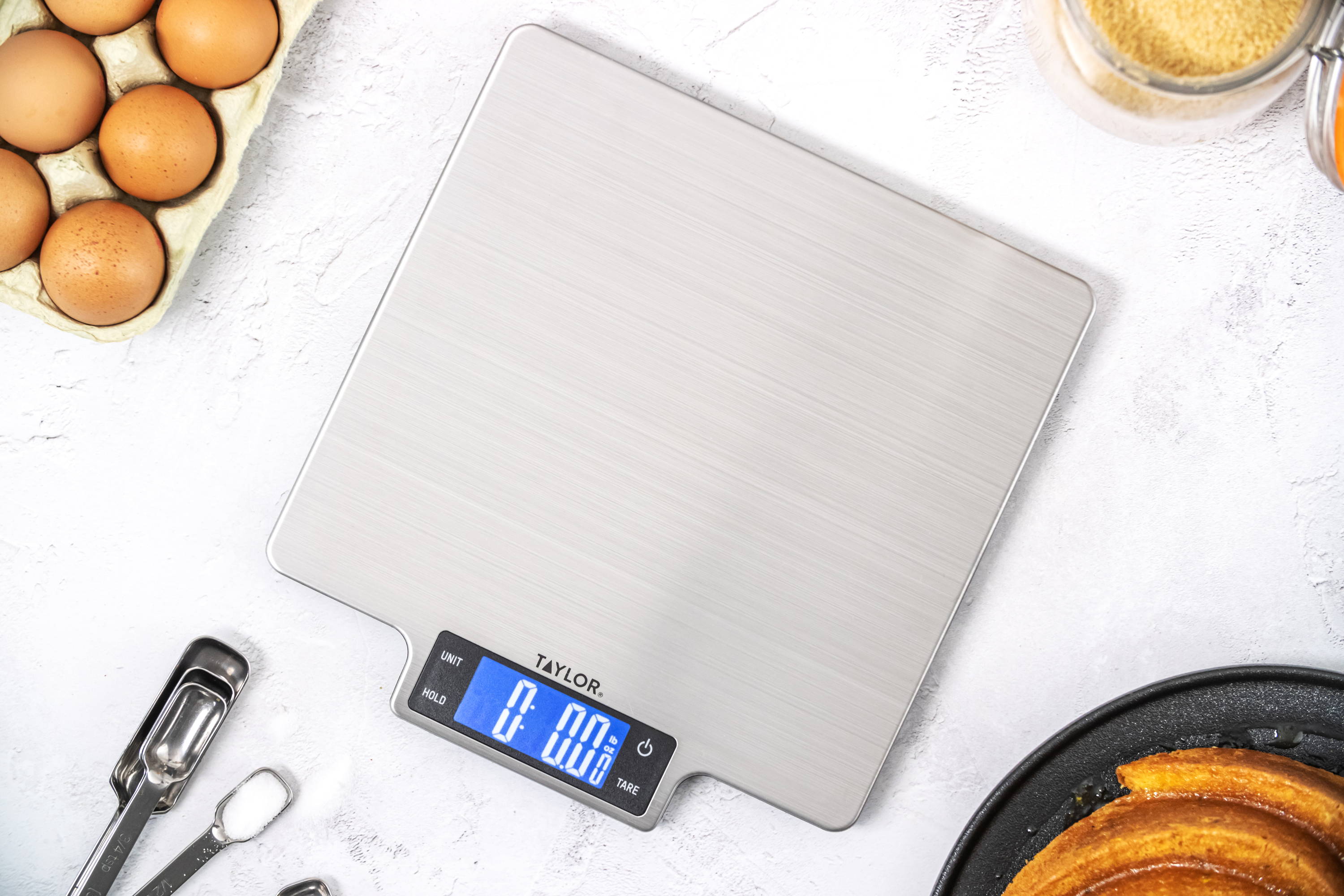 Taylor Modern Mechanical Kitchen Weighing Food Scale Weighs up to 11lbs,  Measures in Grams and Ounces, Black and Silver 