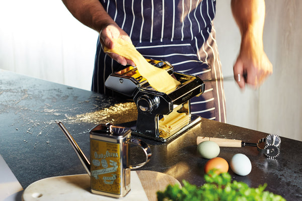 Kitchen Craft Italian Pasta Machine + Double Cutter - Monbode