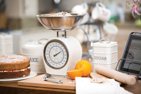 Living Nostalgia Antique Cream Mechanical Scales – CookServeEnjoy