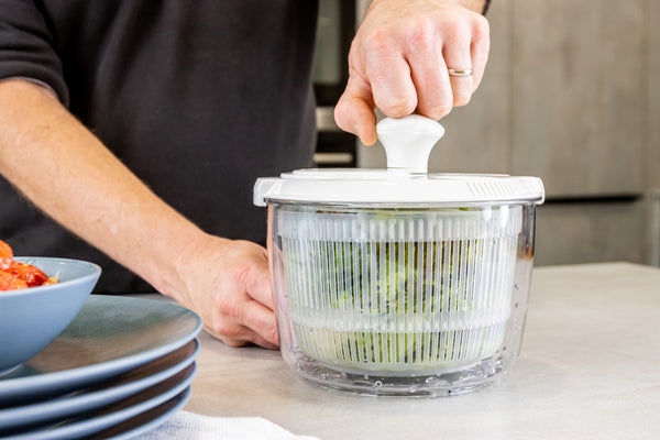 Farberware Salad Spinner by Lifetime Brands 